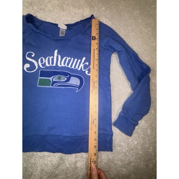 SEATTLE SEAHAWKS Blue Wide-Neck RETRO NFL FOOTBALL SWEATSHIRT Team Fan Women's S - Picture 6 of 7